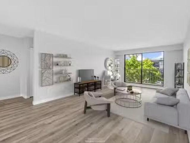 Nd Street W, North Vancouver, BC, V7M 1C8 Single Family Prop.