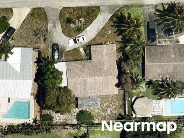 NE 53rd Ct