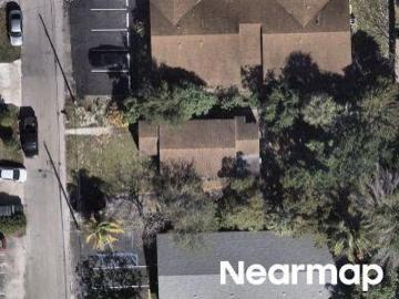 NE 5th Ave