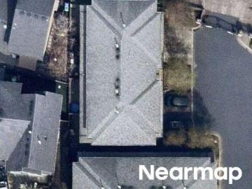 NE 5th St