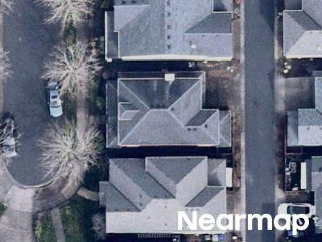 NE 61st Pl