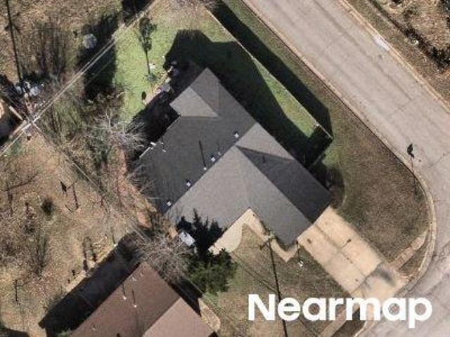 NE 79th Pl