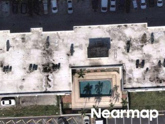 NE 7th Ave