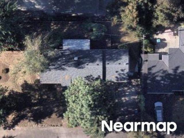 NE 80th Ave