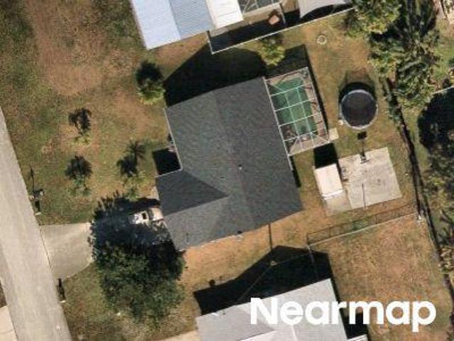 NE 9th Ct