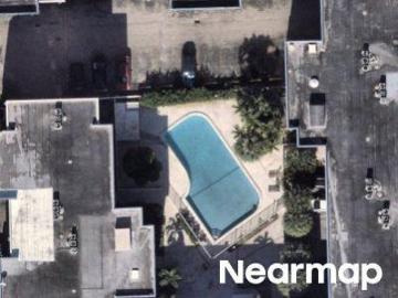 NE 10th Ave Apt 328