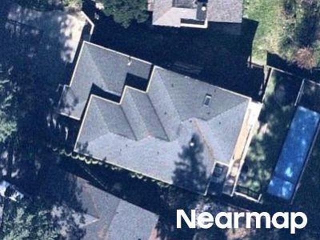 NE 110th Pl