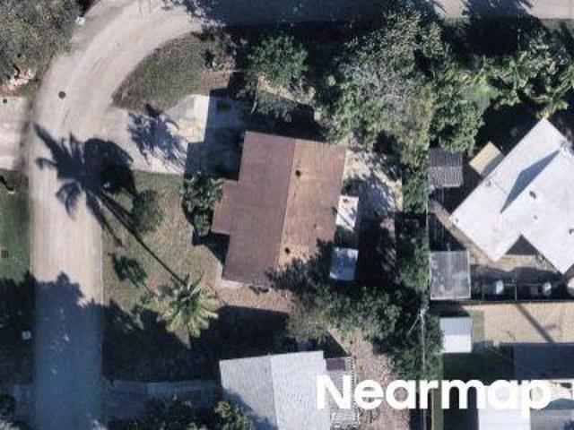 NE 11th Ter