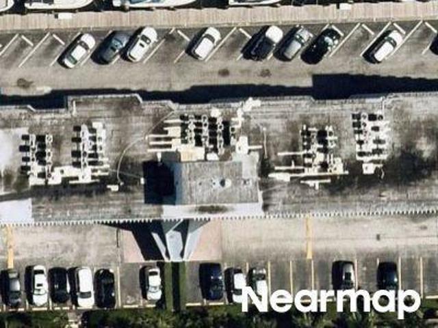 NE 166th St Apt 301