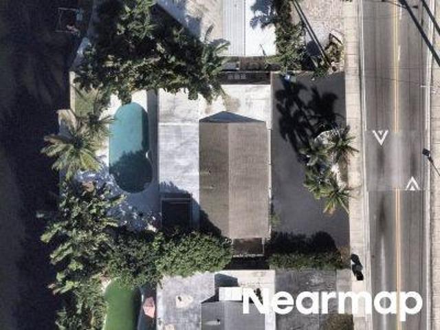 NE 16th Ave