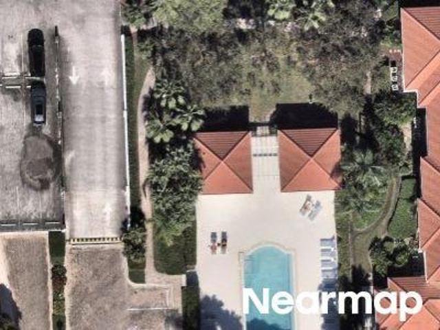NE 184th St Apt 12204