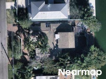 NE 18th Ave