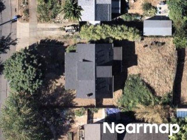 NE 18th Ave