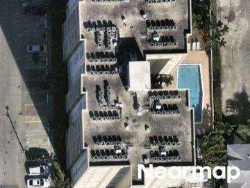 NE 18th Ave Apt 908