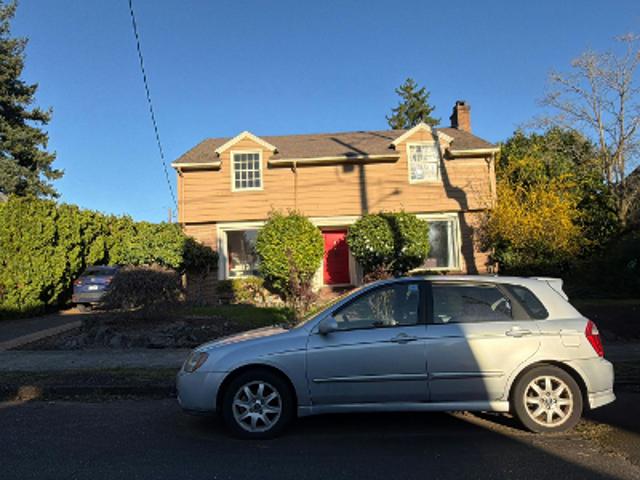 NE 33rd Pl