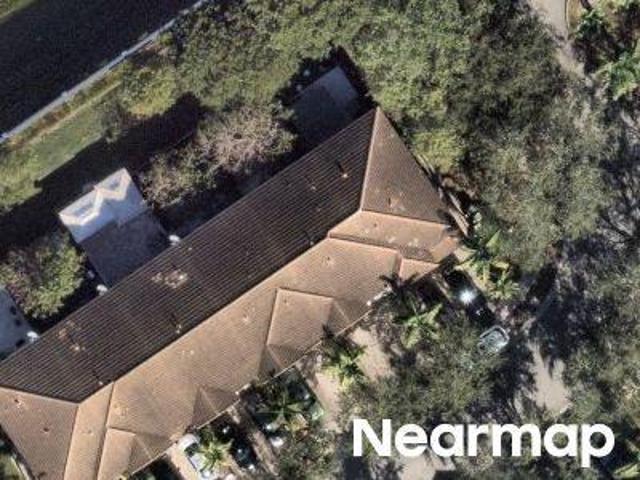 NE 30th Ave