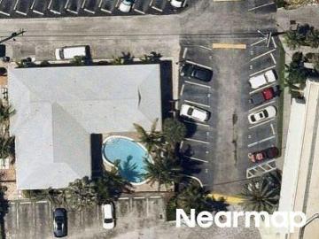 NE 30th St Apt L3