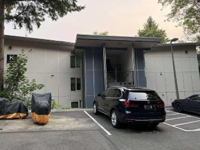NE 31st St Apt 204