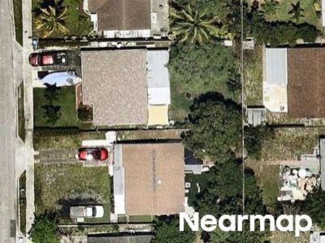 NE 3rd Ave