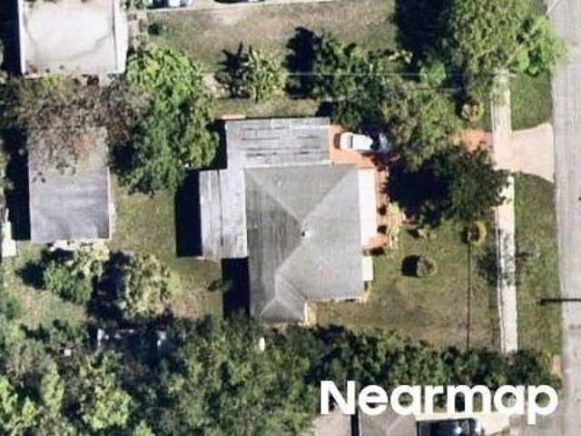 NE 3rd Ave