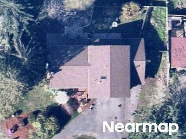 NE Arrowhead Dr