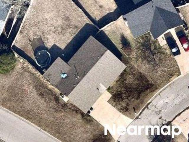 NE Bellevue Cir