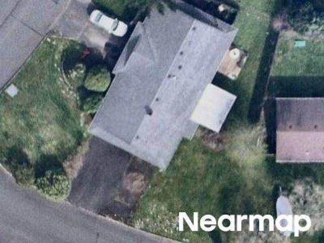NE Country Club Ave