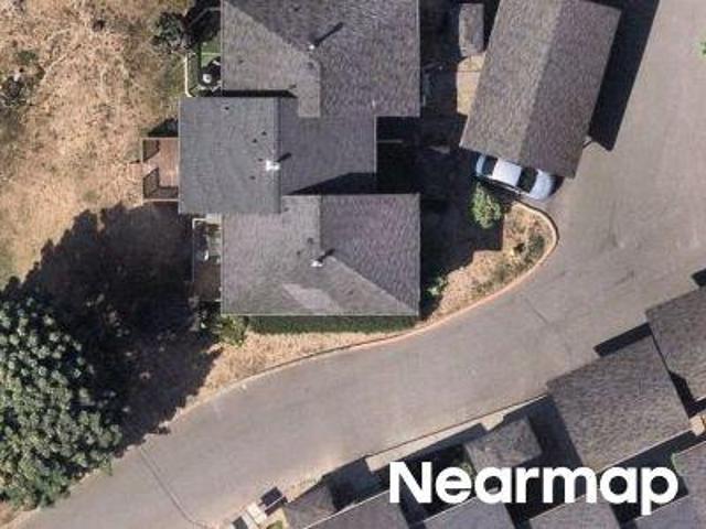 NE Jasmine Ln