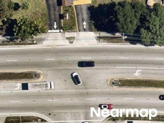 NE Miami Gardens Dr Apt 307