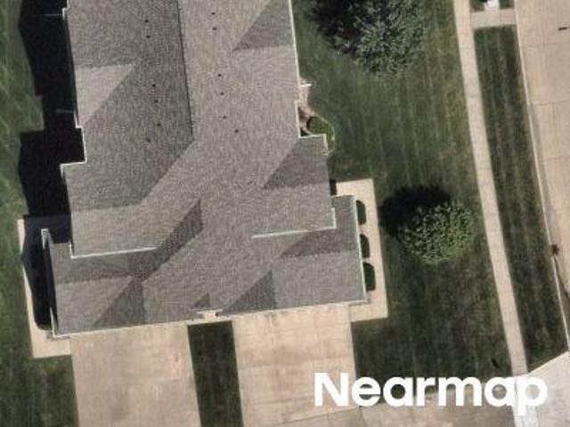 NE Oak Dr Unit 4