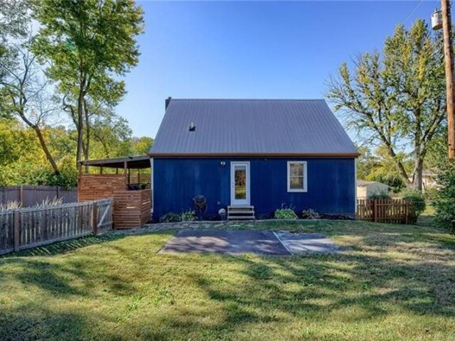 Ne Parvin Rd, Kansas City, Home For Sale