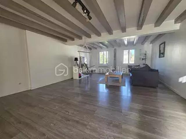 Nemours 77140 Achat / Vente appartement 3 pièces t3 au dernier étage