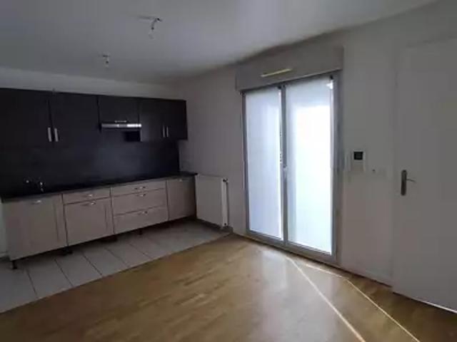 Nemours 77140 Location appartement 2 pièces t2 terrasse