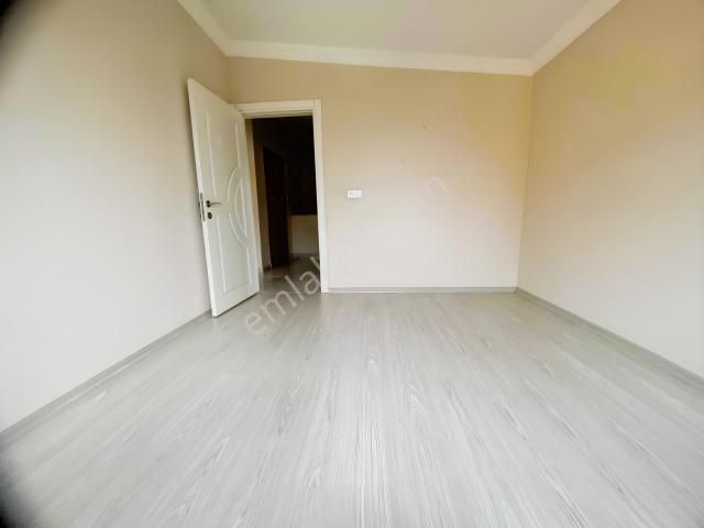 Nenehatun Mh Çif Girişli 5+1 Dublex Daire