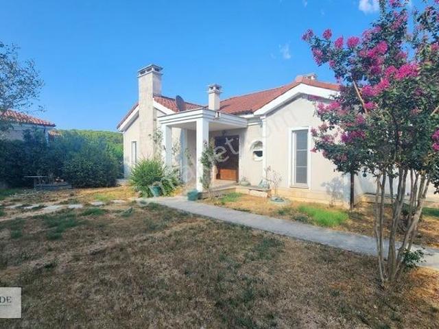 Neo Gölpark'ta Taşınmaya Hazır Satılık Müstakil Villa