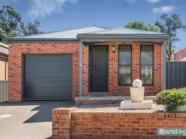Neat modern 3 Bedroom home in popular Golden Square