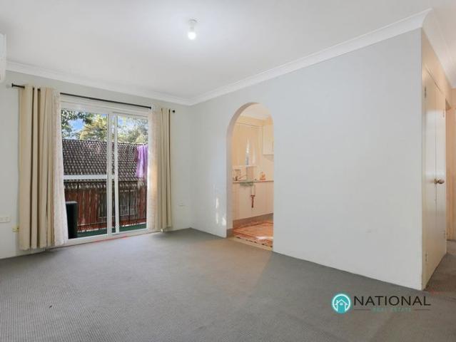 Neat & Modern Two Bedroom Unit in Convenient Merrylands Location