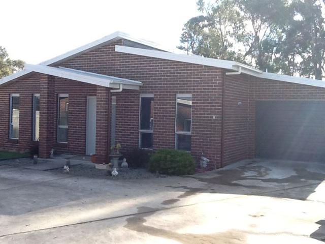 Neat, Modern Unit in Latrobe
