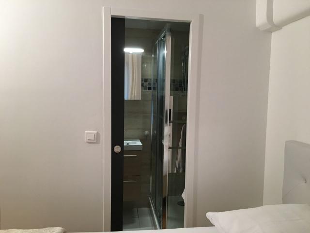 Neat & modern home in Bretten, Paris Amsterdam Apartments for Rent