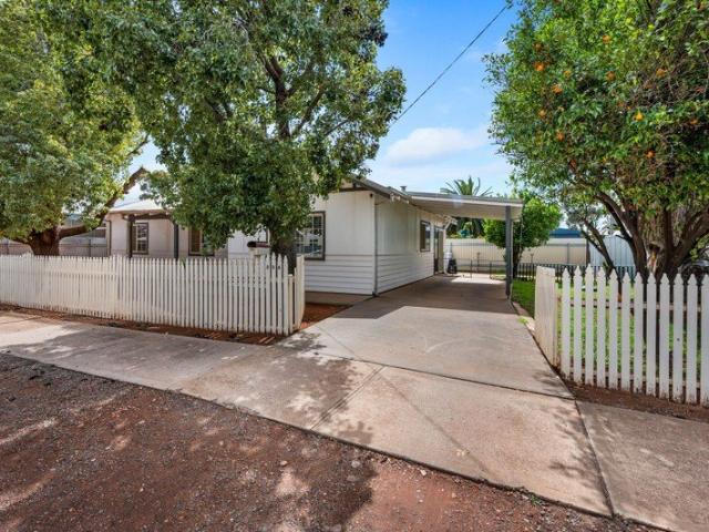 Neat & Modern Ideal First Home or Investment
