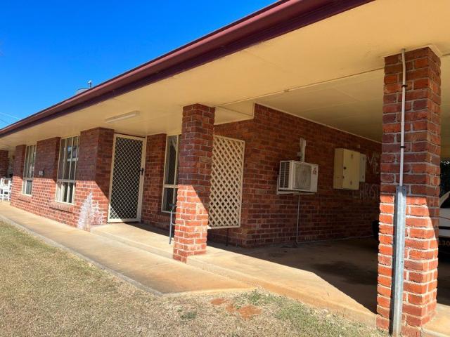Neat One Bedroom Unit Available Now
