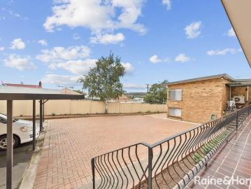 Neat and Tidy One Bedroom Unit Close to CBD