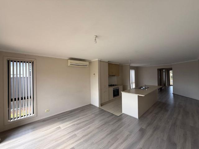 Neat and Tidy and Superbly Situated!