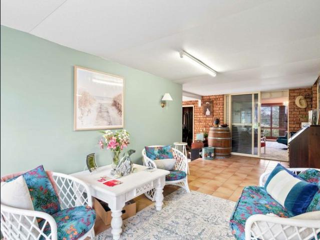 Neat and Tidy Family Home