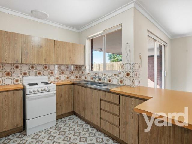Neat and Tidy Home in a Prime Location!