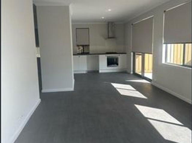 Neat and Tidy home in prime location!