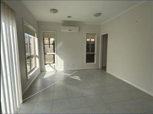Neat and Tidy in a Prime Tarneit Location