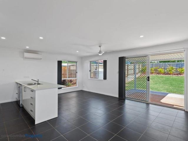 Neat and tidy, low maintenance home!
