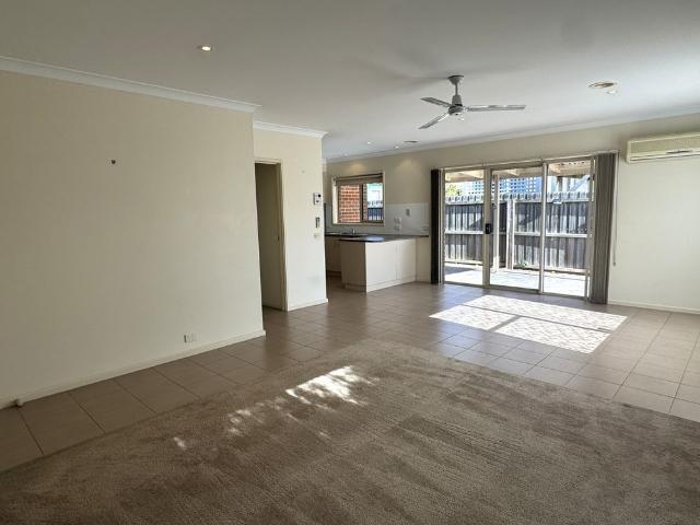 NEAT AND TIDY TWO BEDROOM TOWNHOUSE