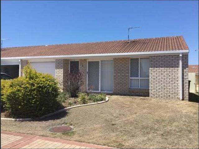 NEAT AND TIDY TWO BEDROOM VILLA IN CONVENIENT LOCATION